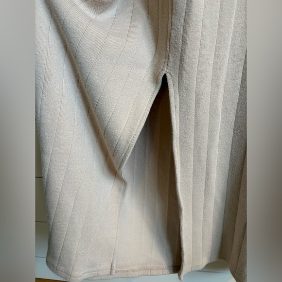 FREE PEOPLE Boho Lazy Days Body-con Maxi Dress in Creamy Cotton Spandex Rib Knit - Picture 9 of 13